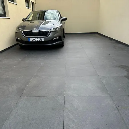 House Real Companhia 55/53 加亚新城